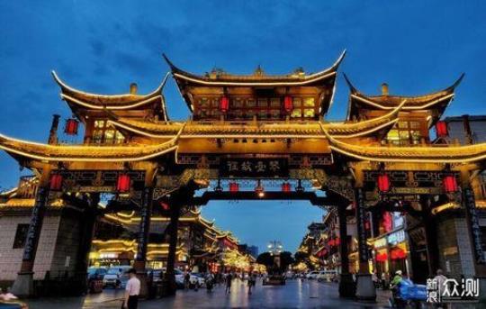 重庆和成都哪个更适合去旅游