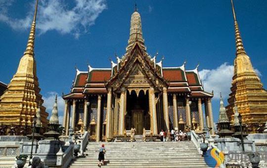 想去老挝买什么东西最划算？