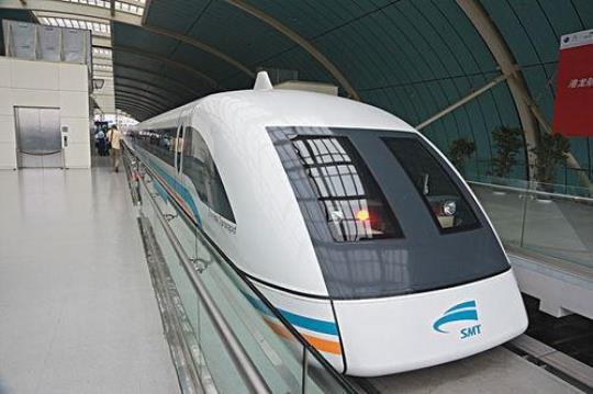 上海磁悬浮列车的运行方式？