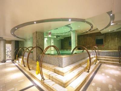 东方之珠洗浴休闲广场(于家堡店)