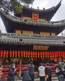 龙华寺8