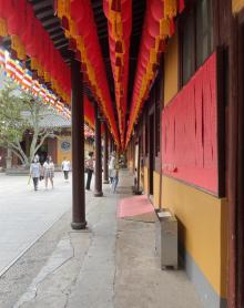 龙华寺4
