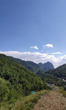 灵山8