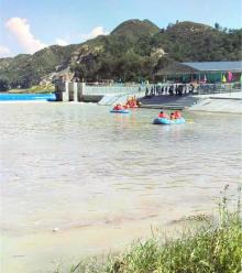 紫荆关漂流1