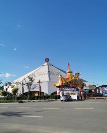 隆承国际马戏大剧院10