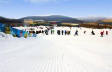 蟠龙山滑雪场5