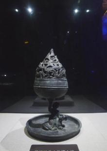 满城汉墓24