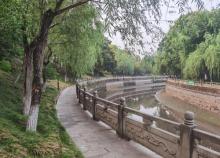 迎宾路滨河公园2