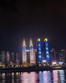 朝天门号两江夜景游轮17