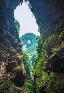 龙水峡地缝5