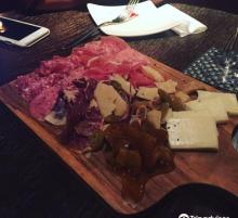 La Vin - Wines et Petite Cucina3