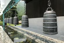 慈山寺青铜观音圣像5