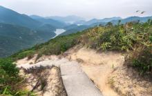 山顶夏力道和卢吉道环回步行径2