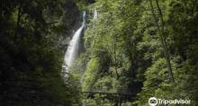 Aowanda Waterfall1