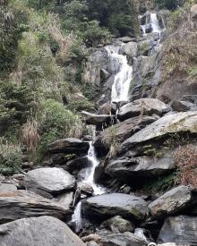 Wu Zhong Creek Waterfall1