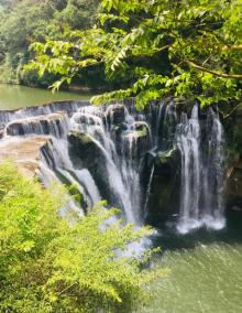 Shifen Waterfall8