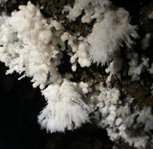 石花水洞19