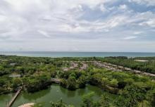 宝莲城海滩1