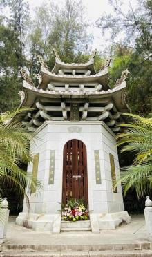 弘一法师舍利塔3