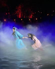 新安江景区《江清月近人》实景演艺14