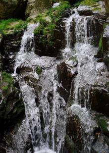 藏龙百瀑6