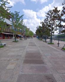 武岭西路商业步行街7
