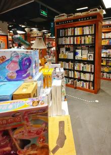 西西弗书店(天一广场店)8