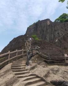 虎啸岩10