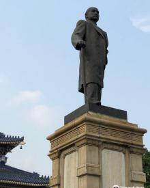 中山先生铜像3