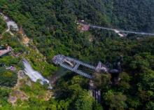 古龙峡云天玻霸2