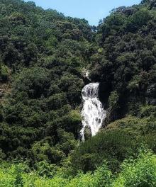 马峦山瀑布5