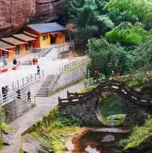 罗汉岩风景区14