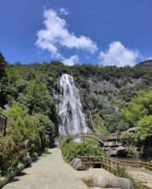 大别山彩虹瀑布17