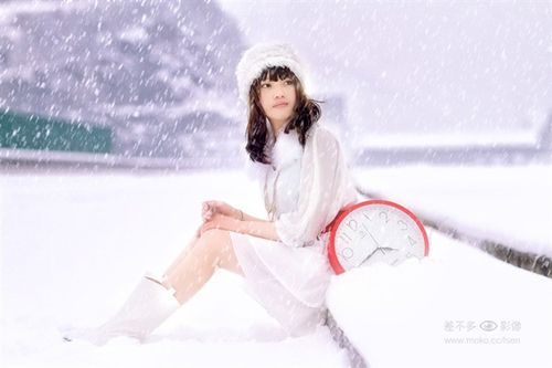 形容美女玩雪的诗句 关于形容美女的诗句