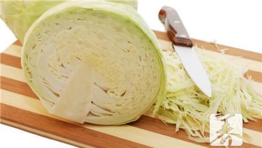 生吃5种蔬菜可长久保童颜 18个适合生吃的蔬菜好处