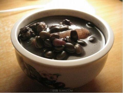 黑豆的吃法  黑豆吃法大全视频