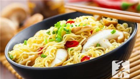 方便面的热量