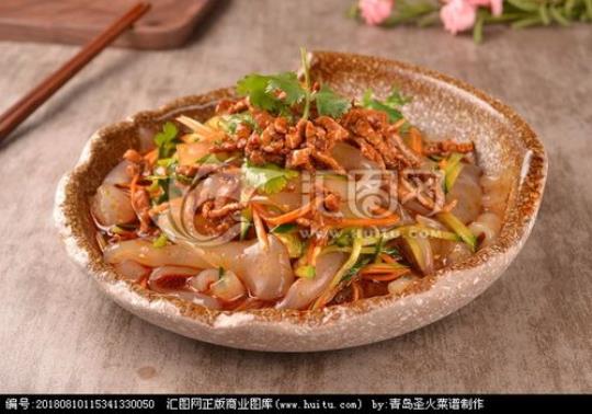 肉丝炒拉皮 肉丝拉皮的拉皮是用什么做的