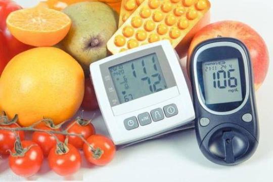 血压高吃什么好 血压高什么症状有哪些症状