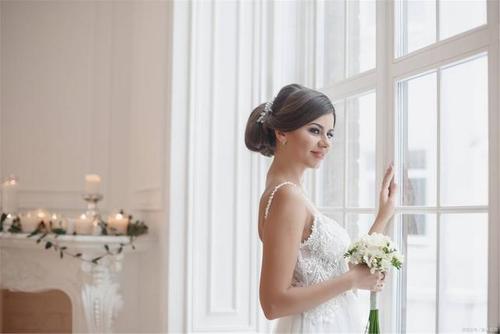 关于结婚时新娘说的优美句子大全 关于结婚新娘的心里话