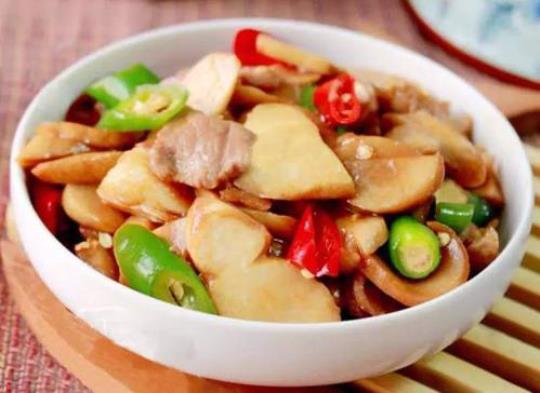 杏鲍菇炒肉 杏鲍菇炒肉的做法