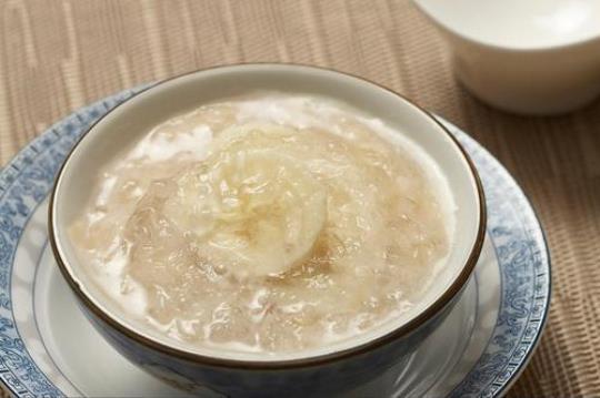 燕窝可以和什么一起炖?？