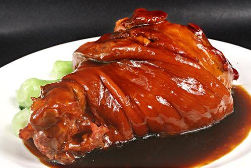 东坡肘子的做法 东坡肉的做法