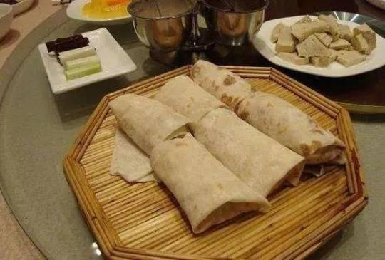 朝天锅是哪里的菜 朝天哪里有耍的地方