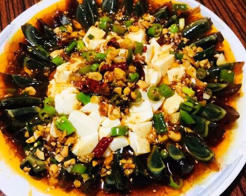松花蛋豆腐 松花蛋豆腐的做法凉拌