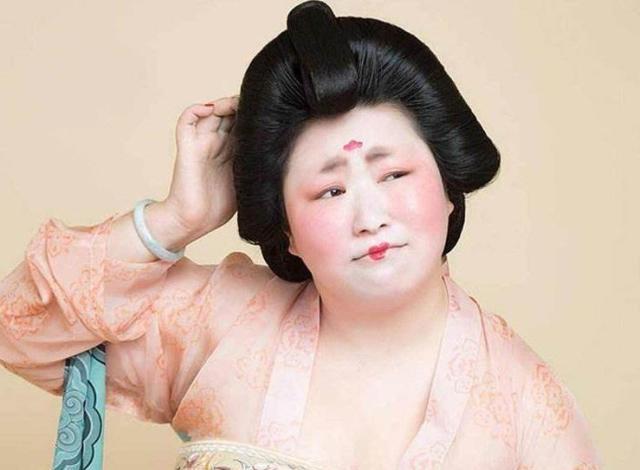 关于形容一胖为美的诗句合集(优选) 怎么形容一个胖