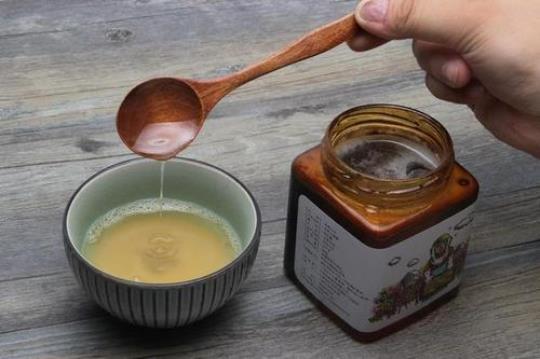 蜂密姜水什么时候喝好