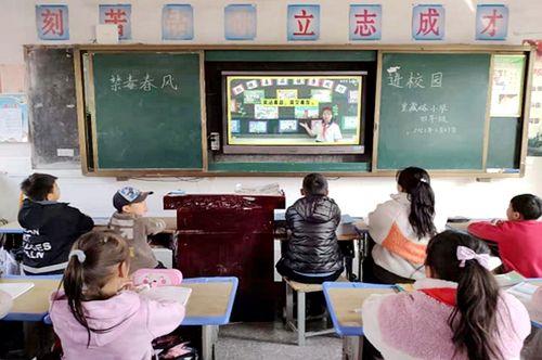 关于春风进校园的优美句子大全
