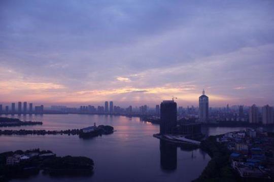 南昌青山湖
