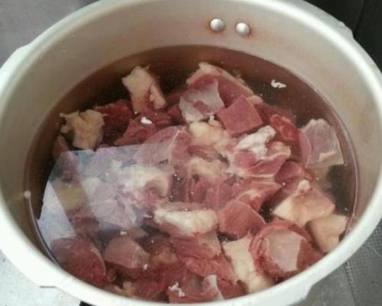 煮牛肉放什么调料最好